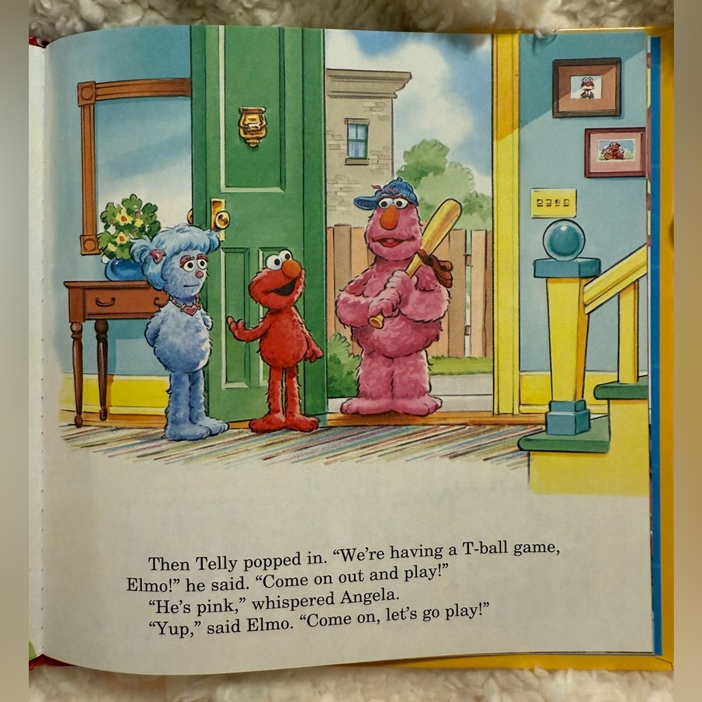 4 Sesame Street Books featuring Elmo, Big Bird, The Count, Grover, & many more - Picture 5 of 16